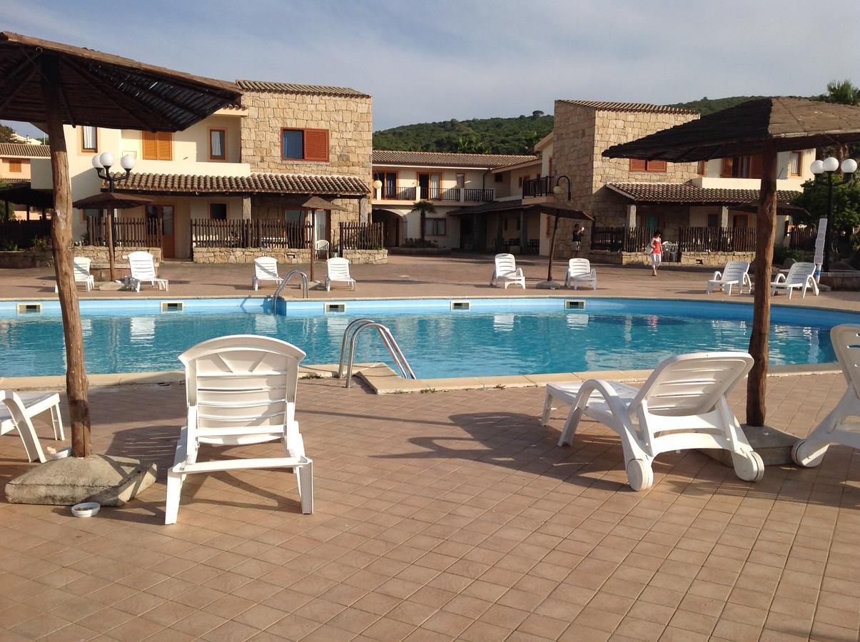 Club Esse Residence Capo D'Orso Palau Ngoại thất bức ảnh