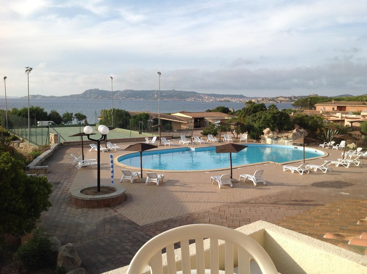 Club Esse Residence Capo D'Orso Palau Ngoại thất bức ảnh